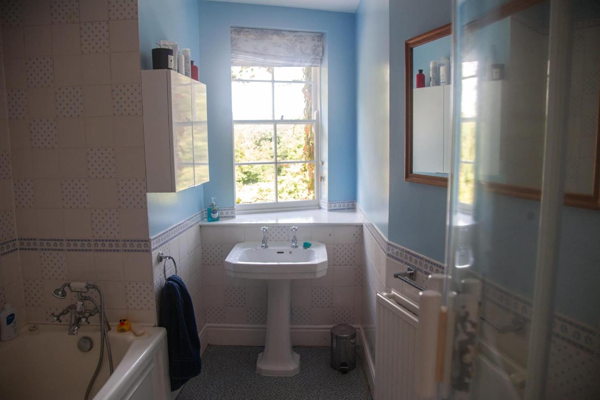 Clemenstone House B&B Каубридж Екстериор снимка