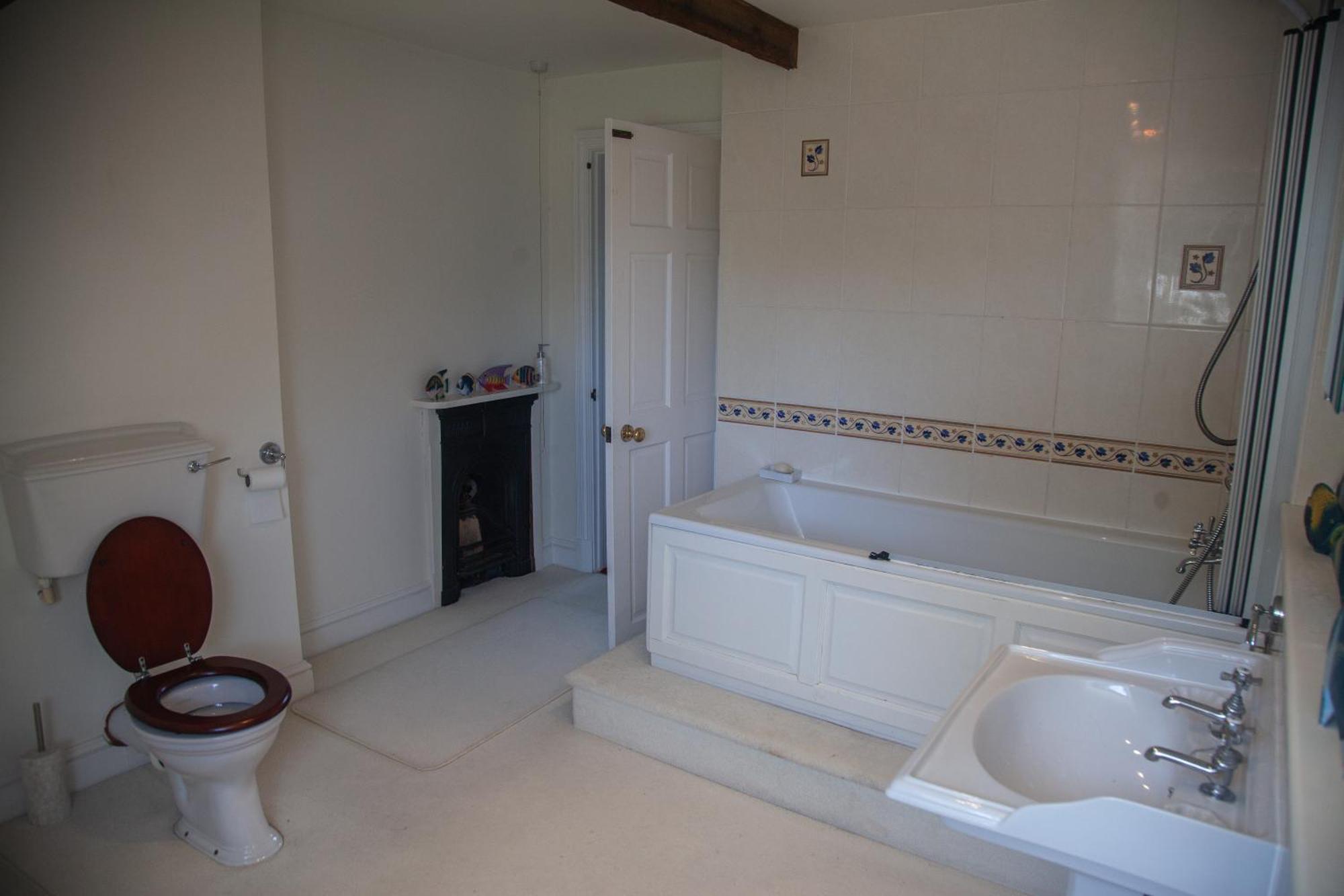 Clemenstone House B&B Каубридж Екстериор снимка