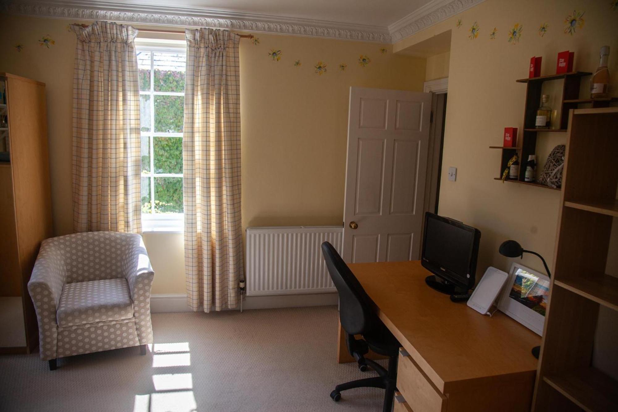 Clemenstone House B&B Каубридж Екстериор снимка